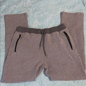 Gray men’s Hollister sweats. Size L. Worn little.